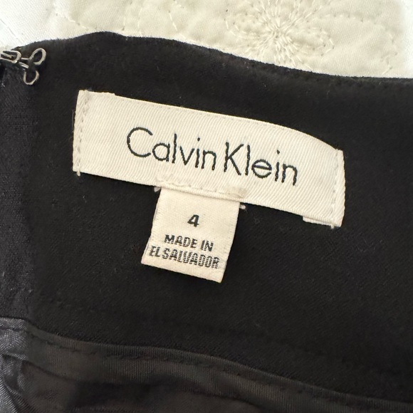 NWT Calvin Klein Classic Black Pencil Skirt - Picture 2 of 4